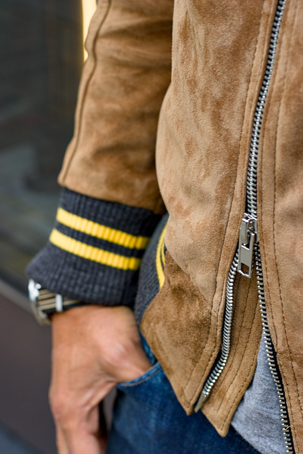 LONDON AIR Light Suede Jacket Camel Color Yellow Stripes Ribbing Metallic Zippers - Mens