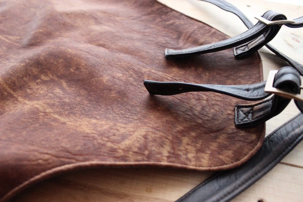 PALEO Leather Apron in - Natural Leather for Baristas BBQ Restaurant Personalization - PDCollection Leatherwear - Online Shop