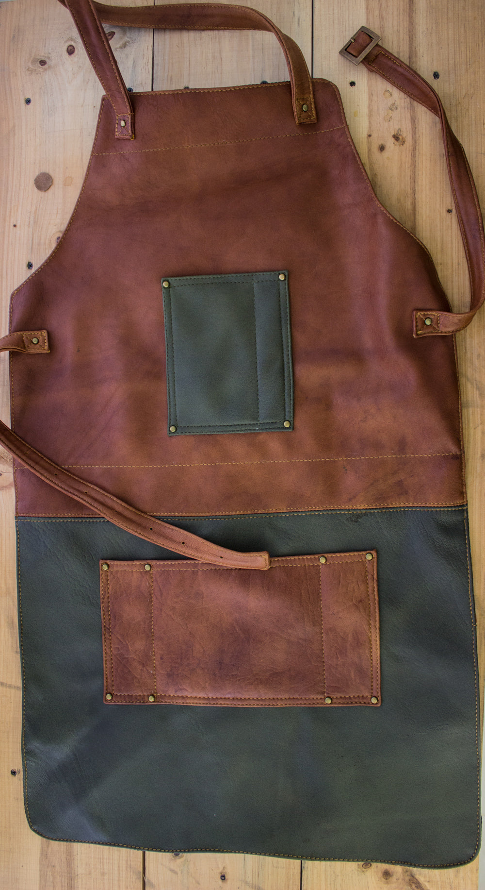 2S BAR & BBQ Leather Apron Green Brown - Name Initials or Logo - PDCollection Leatherwear - Online Shop