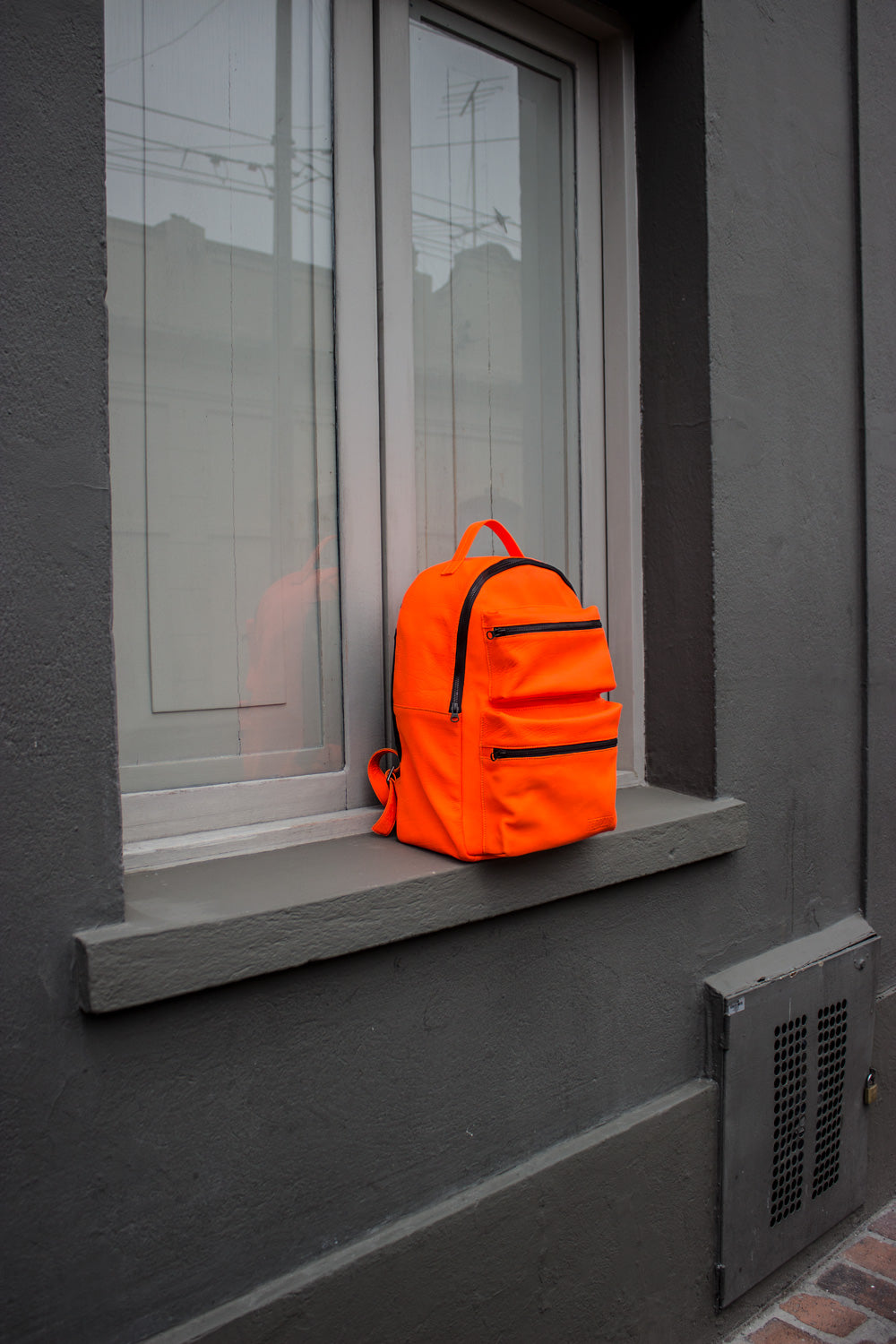 NEON Leather Bag Backpack in Orange